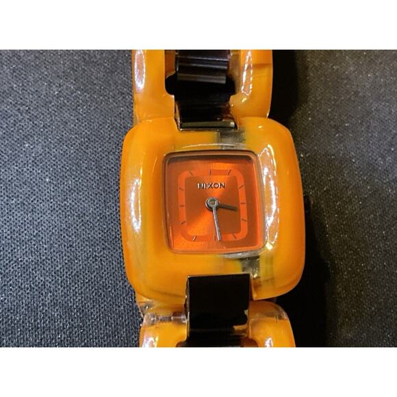 Nixon Sis Marmalde Quartz Orange Plastic Watch (NWT, Needs Battery)